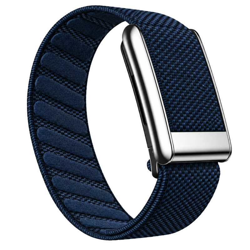 Bracelet WHOOP en maille extensible bleu marine à boîtier acier — QUIETUDE Luxe Knit